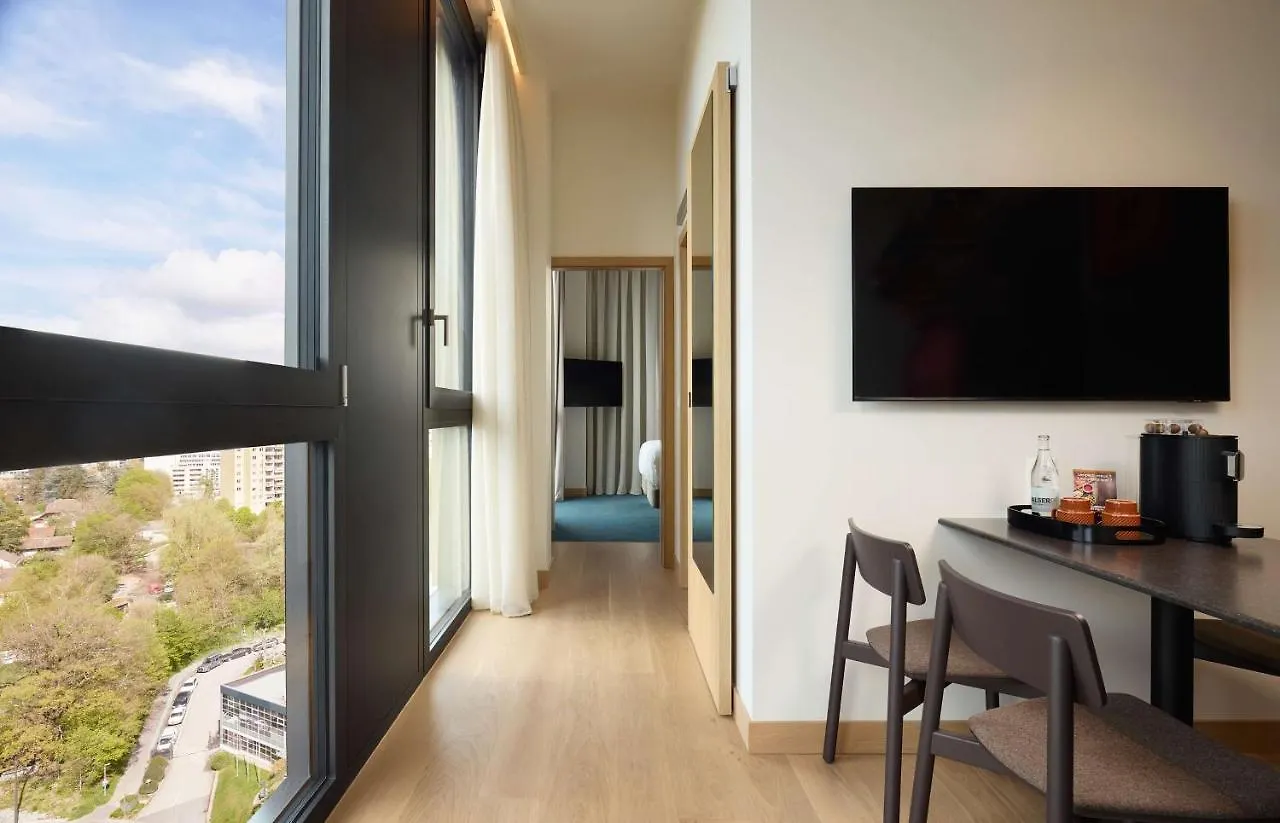 Adina Apartment Hotel Geneva Vernier